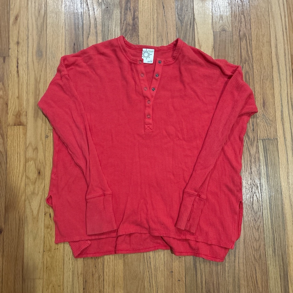 OFFLINE by Aerie holiday red waffle Henley t-shirt size small - Picture 2 of 3